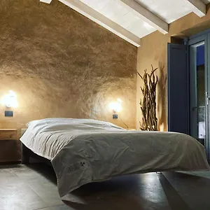 https://luvia-rooms-spa.in-sardinia.net
